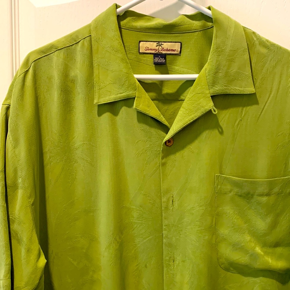 Tommy Bahama Solid Color Muted Green. Dry cleaned and ready to wear